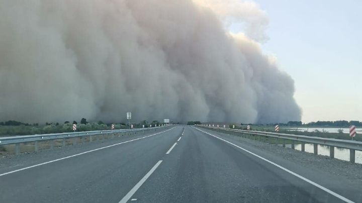 FOTO: ¡Impactante! Tormenta de arena cubre en minutos una ciudad completa