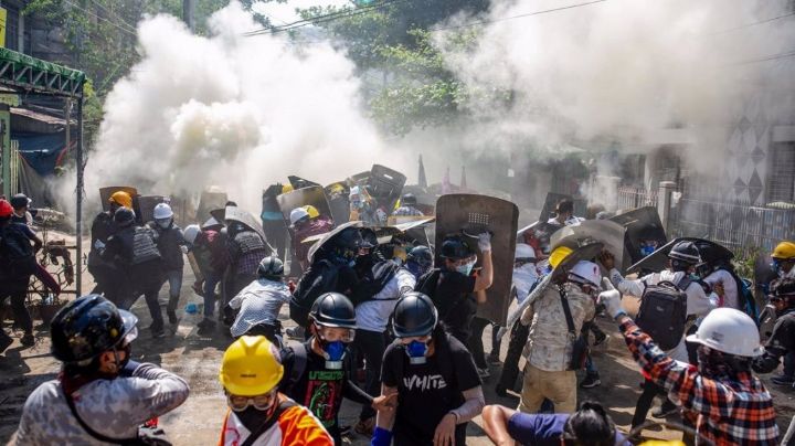 Violencia en Birmania: Seguridad acalla con balas a protestantes; han muerto seis