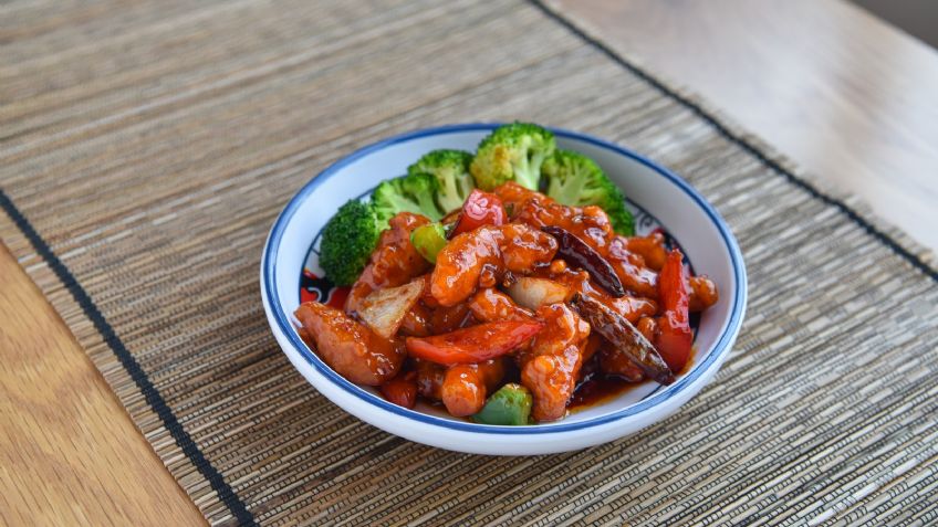 Comida china: Disfruta de este exquisito pollo en salsa de piña; tu familia lo amará