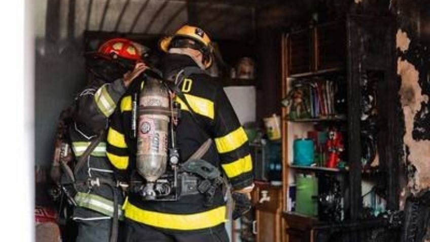 Guanajuato: Fuerte incendio consume una vivienda en Salamanca; hay un muerto