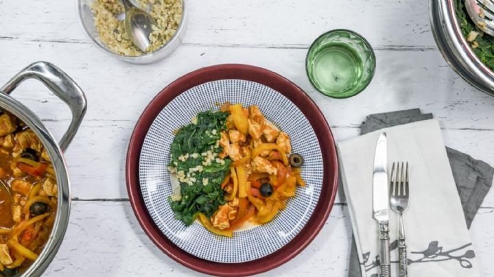 ¡Simplemente delicioso! Este pollo con acelgas y queso se convertirá en la cena perfecta