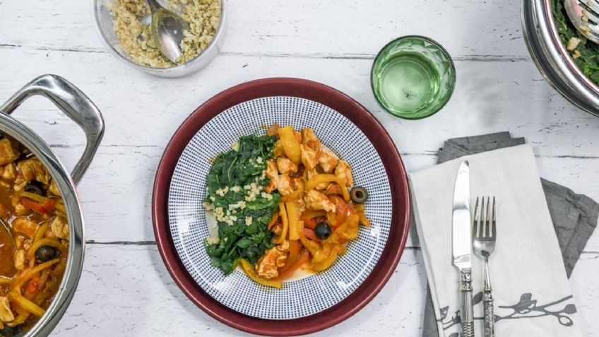 ¡Simplemente delicioso! Este pollo con acelgas y queso se convertirá en la cena perfecta