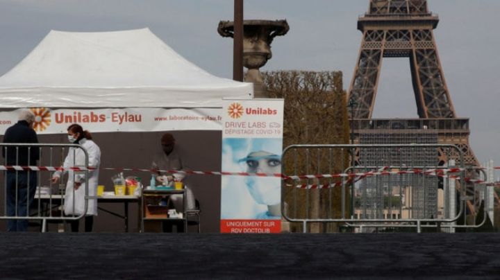 Detectan en Francia al menos 46 casos de rara variante de Covid-19; autoridades buscan frenarla