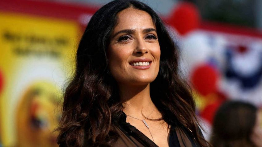 Salma Hayek enloquece a los fans al revelar coqueto VIDEO de su detrás de cámaras