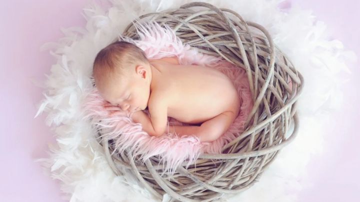 ¡Estaba embarazada y no lo sabía! Joven da a luz tras noche de fiesta; pensó que era resaca