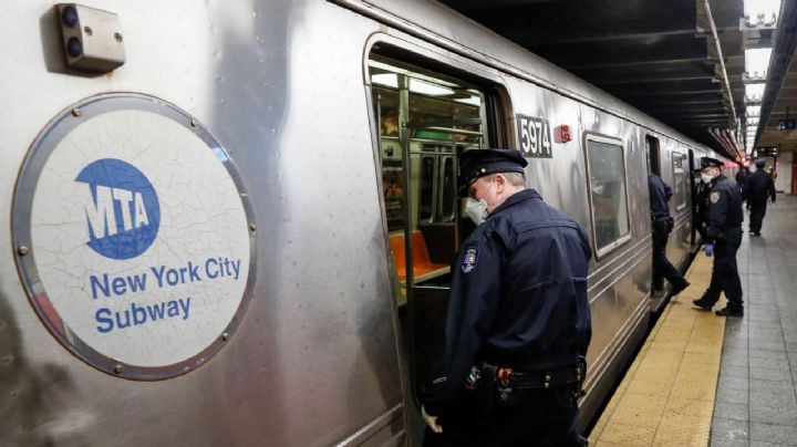 Continúan los ataques de odio: Hombre empuja a asiático a las vías del metro en New York
