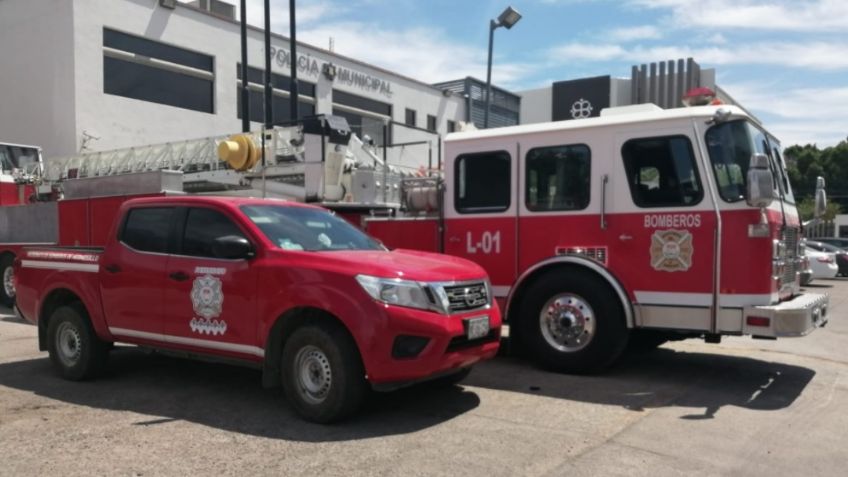 Bomberos controlan conato de incendio en negocio de comida rápida al norte de Hermosillo