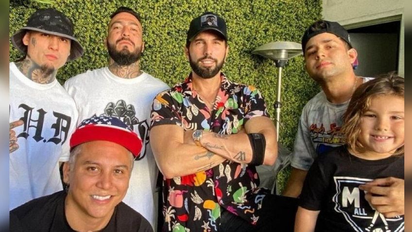 ¡Se viene la bomba! Poncho De Nigris y Edwin Luna posan juntos para dar tremenda noticia