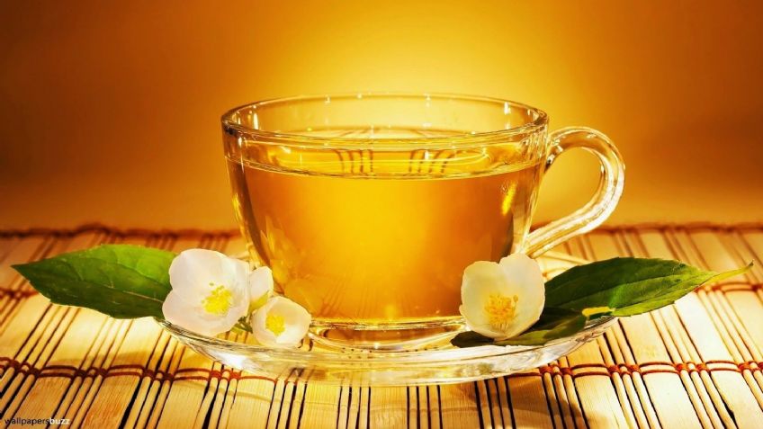 Dile adiós al dolor de cabeza con esta deliciosa infusión de flores de jazmín