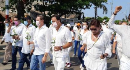 Militantes de MC realizan marcha en Acapulco para exigir alto a la violencia política
