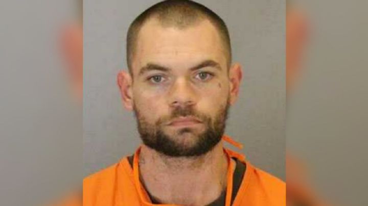 David se grabó asfixiando a la hija de 2 años de su novia hasta hacerla desmayar