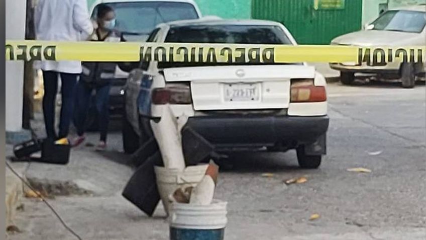 Al interior de una cajuela, localizan restos humanos; estaban putrefactos