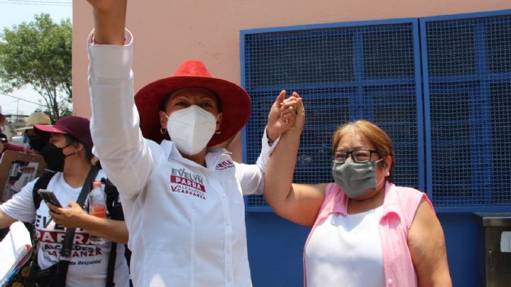 Publican FOTOS de candidata de Morena en reunión con extorsionadores en CDMX