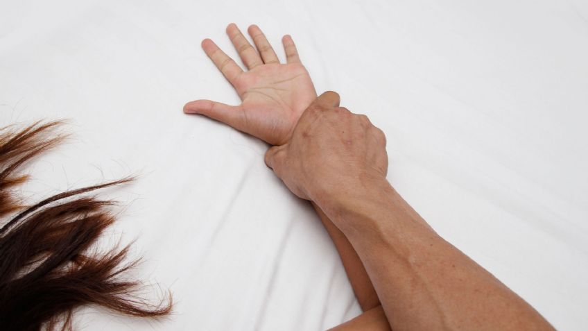 No tuvo piedad: Un policía viola a su compañera de servicio; ella intenta suicidarse