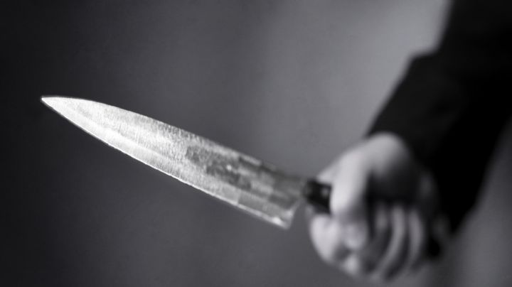 ¡De terror! Un paciente de Covid-19 apuñaló brutalmente a 3 enfermeras en un hospital