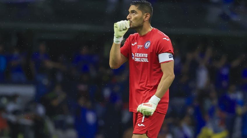 Corona podría ser sancionado debido a que agredió a un comisario de la Liga MX