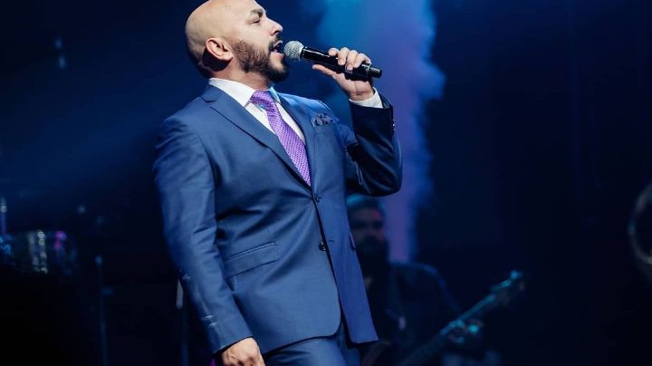 Consiente a sus fans: Lupillo Rivera ofrece romántica serenata ¡Descubre cómo ganarla!