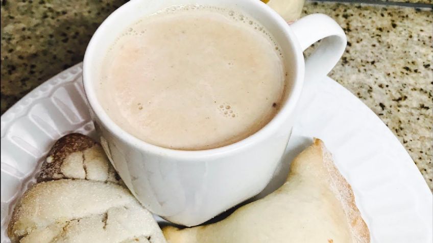 Exquisito y tradicional: Disfruta de este delicioso atole de pinole; es típico de México