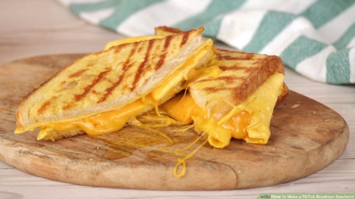 ¡Es muy fácil! Descubre cómo preparar el sándwich de huevo viral de TikTok
