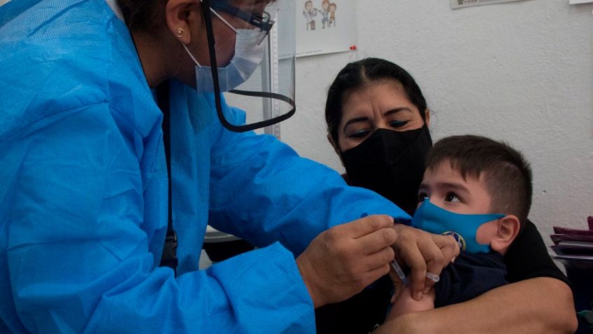 México se acerca a la vacunación contra Covid-19 para menores de edad como Canadá y EU