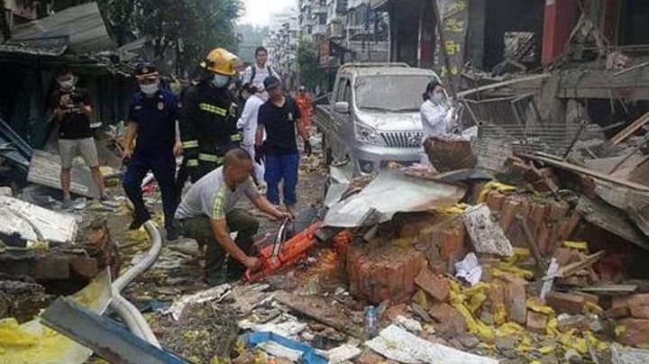 Tragedia en China: Explosión de gas en zona residencial deja al menos 12 muertos y 150 heridos