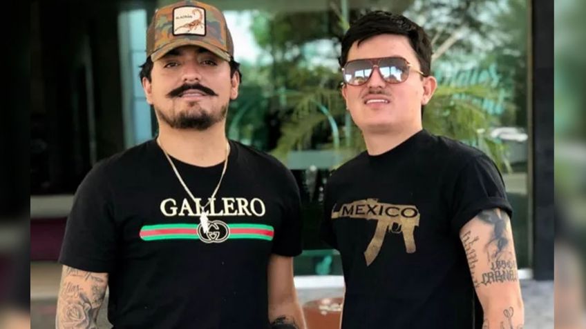 VIDEO: ¿Se le pasaron las copas? Vocalista de Los Dos Carnales azota en pleno concierto