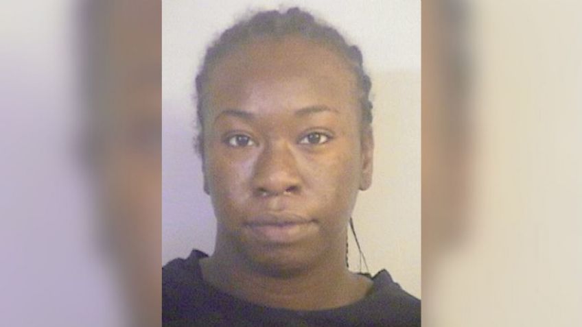 Arrestan a una joven de 22 años por el asesinato a balazos de un adolescente de 19 años