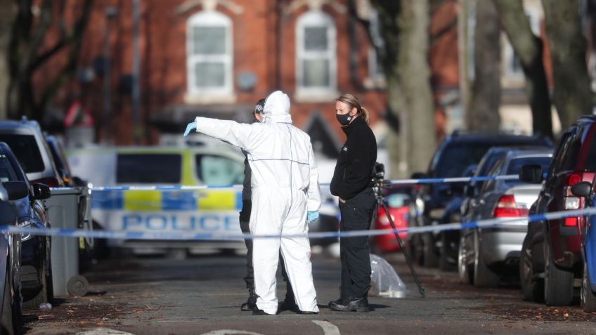 Salvaje ataque: Matan a un joven de 17 años y hieren a otro de 20 a las afueras de un cine