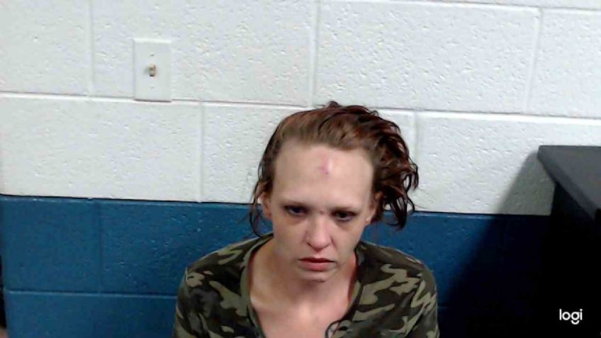 ¡Perdió la cabeza! Roomies le piden que se mude y ella le prende fuego a la casa