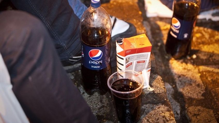 Miguel Alemán, calle de día y cantina de noche; comerciantes de Ciudad Obregón se quejan