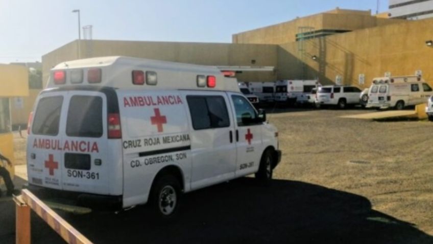 David volvía a casa cuando dos 'cholos' lo atacaron a machetazos; terminó en el hospital