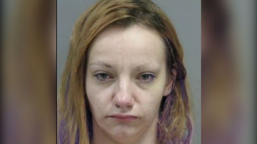 Discutían por un hombre: Lindsy le prende fuego a una mujer, la golpea y la da por muerta