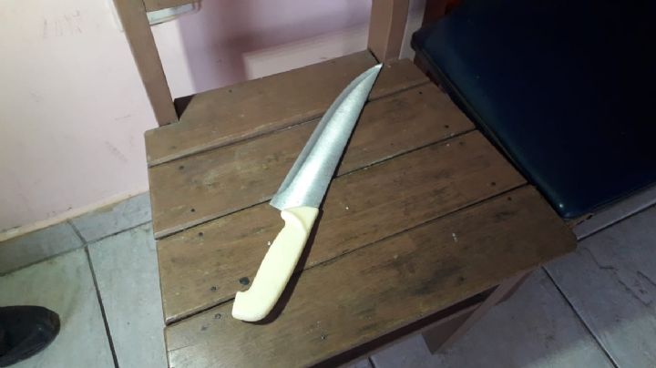 De terror: Adolescente de 15 años apuñala salvajemente a su propio compañero de secundaria