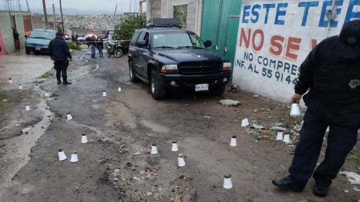 FUERTES IMÁGENES: ¡Violencia imparable! Acribillan a un servidor público al llegar a su casa