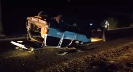 Brutal: Conductor protagoniza volcadura en carretera de Guaymas-Empalme y huye del lugar