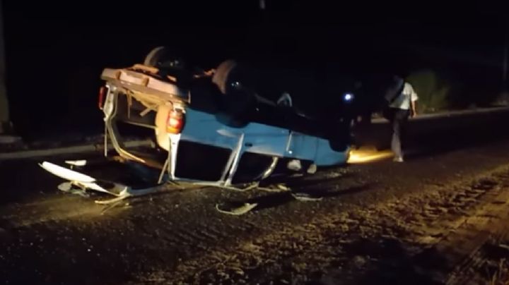 Brutal: Conductor protagoniza volcadura en carretera de Guaymas-Empalme y huye del lugar