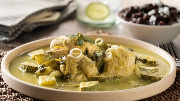 Prepara este rico pollo con verdolagas y deleita el paladar de tu familia con su sabor