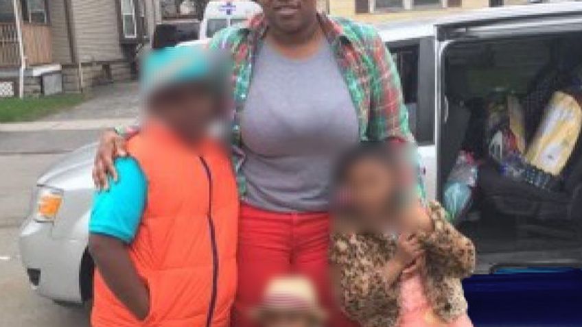 Aterrador: Asesinan a balazos a una madre frente a sus hijos de 3 y 8 años de edad