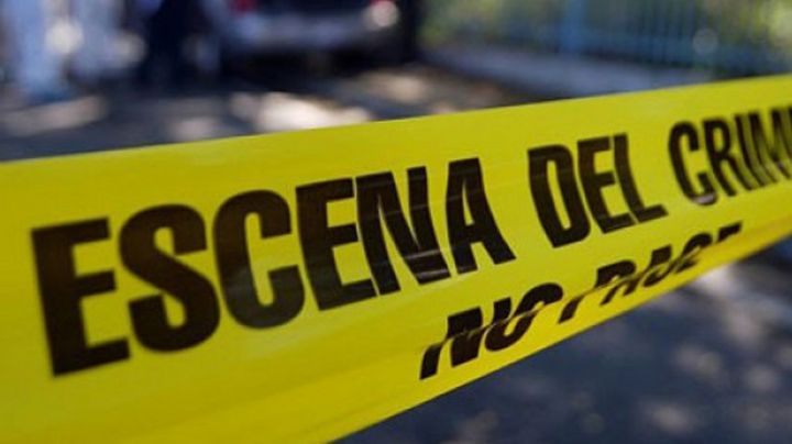 Encuentran cadáver putrefacto dentro de la cajuela de un auto robado en el Edomex