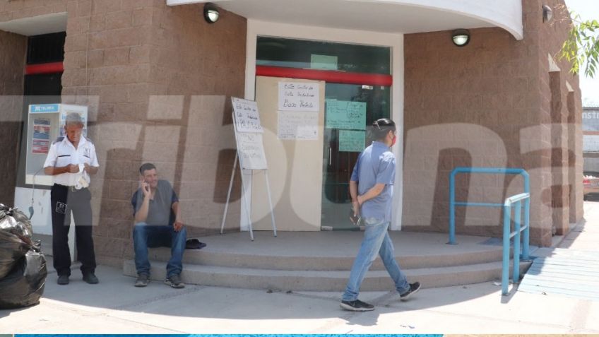 Ciudad Obregón: Empleados del Centro de Salud Sur trabajan bajo protesta