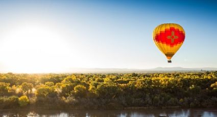 Mueren cuatro personas tras trágica caída de un globo aerostático en Nuevo Mexico