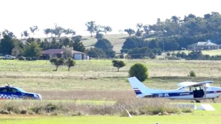 Pierden la vida 2 paracaidistas en Australia por un "problema" en el avión