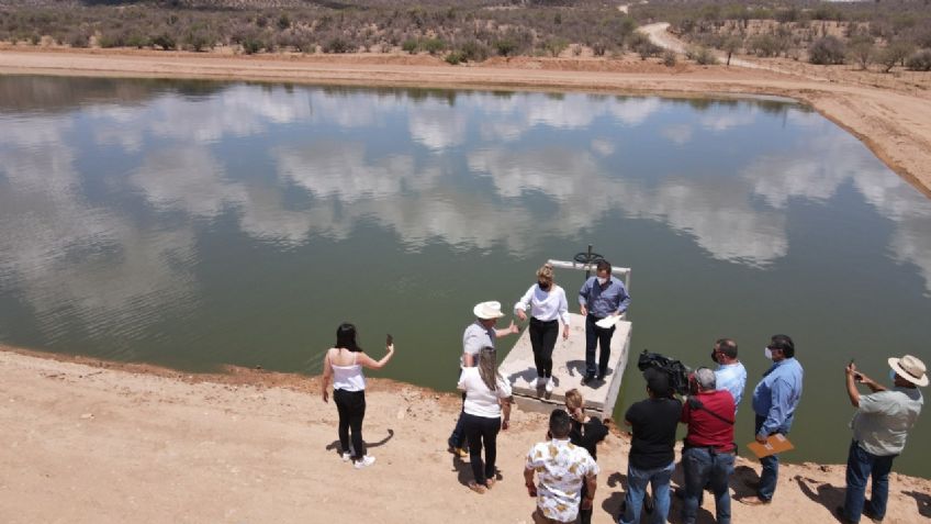 Gobernadora cumple a habitantes de Ímuris con Laguna de oxidación que mejorará el ambiente