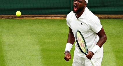 ¡Lo pone out! Frances Tiafoe sorprende y elimina a Stefanos Tsitsipas en Wimbledon