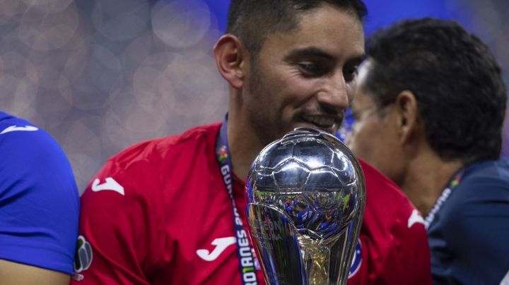 Jesús Corona firmaría dos años más con la máquina del Cruz Azul
