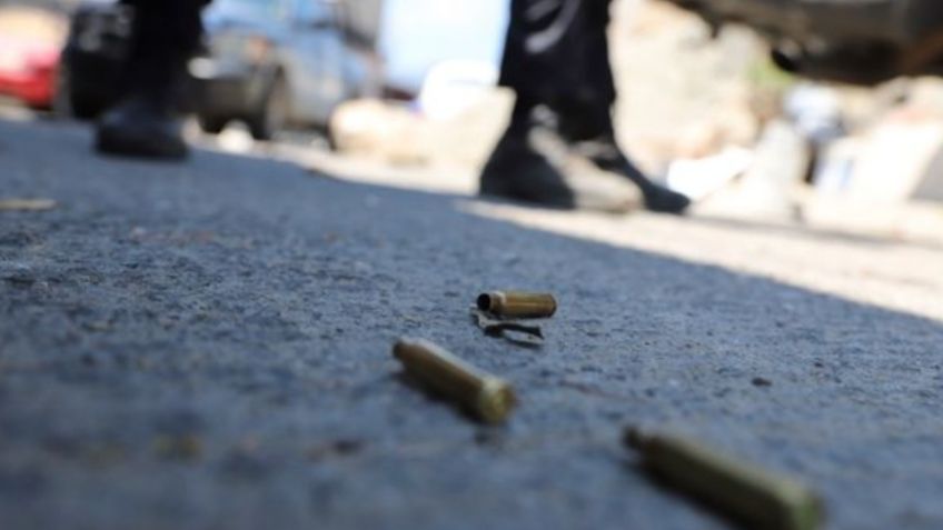 FUERTE VIDEO: Brutal guerra del narco desata masacre; tiran 9 cadáveres acribillados en carretera