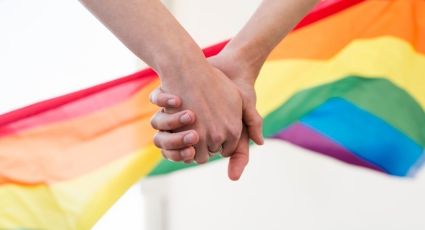 Enamora a tu pareja con estos románticos piropos para hombres LGBT