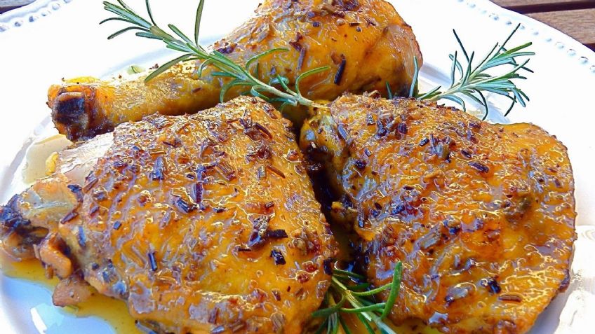 ¡Más delicioso, imposible! Descubre cómo preparar este rico pollo a la cerveza y sangrita