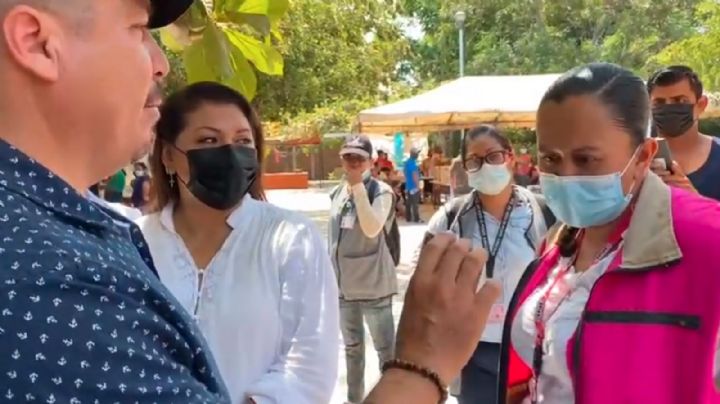 Exigen a Sergio Anguiano mostrar su INE; lo acusan de querer votar en otra casilla