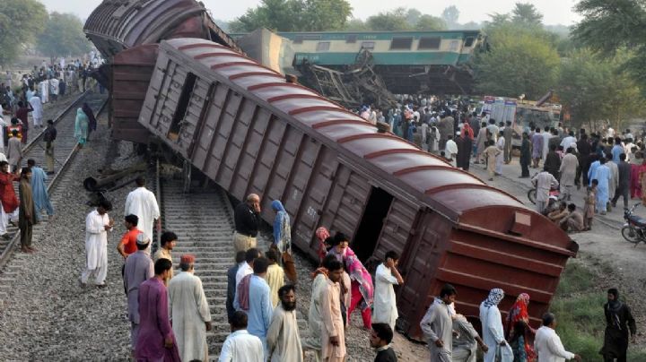 VIDEO: Trágico choque de trenes deja un saldo de 30 muertos y varios heridos